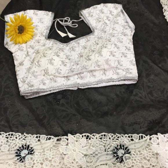 Black and white shimmer net heavy work saree - Picture 5 of 7